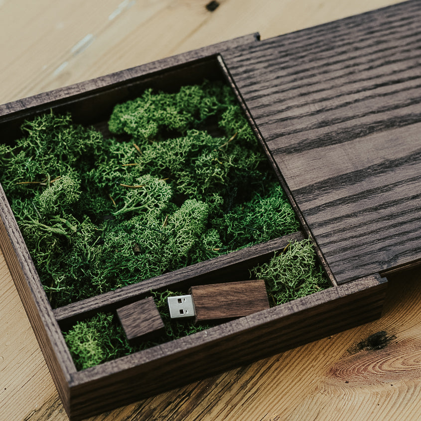Personalized Wooden USB Flash drives & Boxes for photo