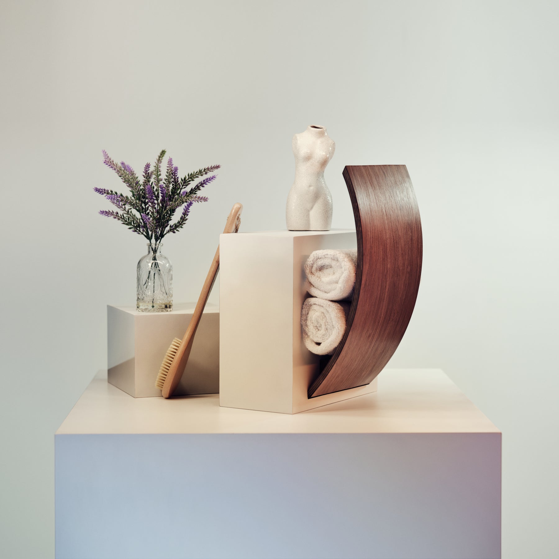 rolled towel holder wall mounted with open top