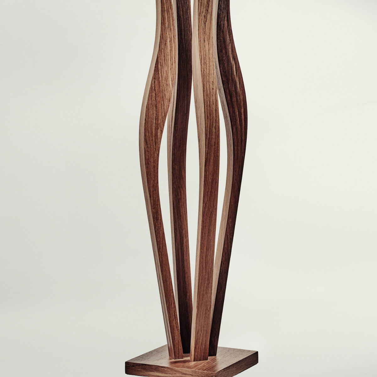 Tall Plant Stand WAVE
