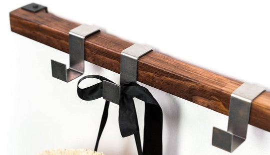 Wall hanger with 5 metal hooks - EWART WOODS